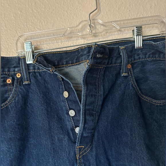 Men’s 501 jeans 36x32 - Picture 2 of 4